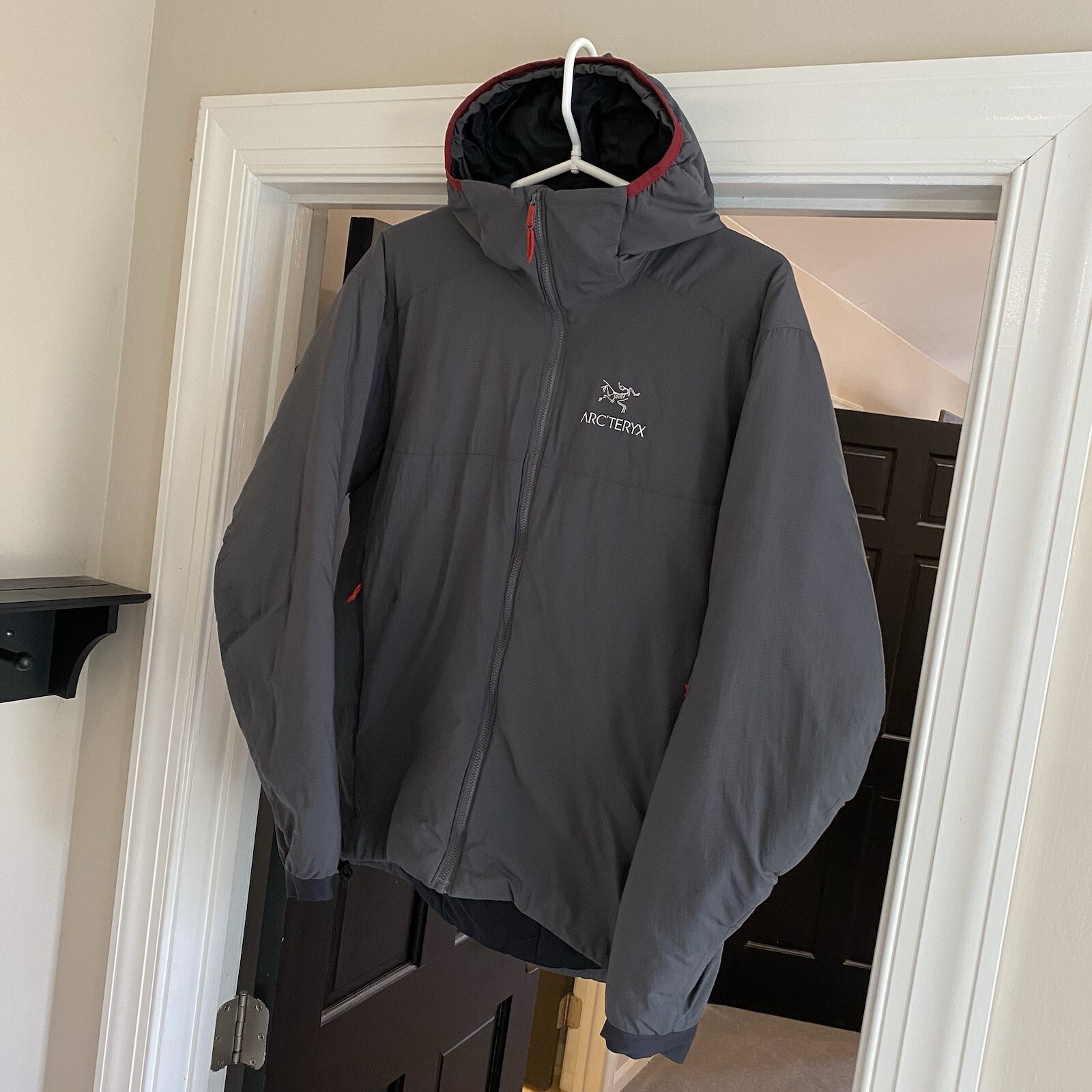 ARC'TERYX Arcteryx Atom AR Felpa con Cappuccio Uomo Medium Incudine di Ferro