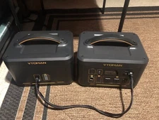 VTOMAN 1800W Portable generator + Extra Power Battery + 220volt Solar Panel