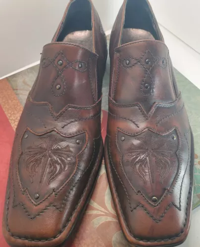 Lounge By Mark Nason Mens 10.5 Brown Studded Rocker Leather Loafers EXCELLENT