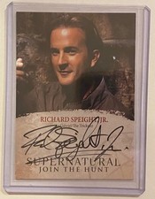 UPDATE - Did Katie Cassidy Use a Rubber Stamp on Her Supernatural Autograph Cards?  6