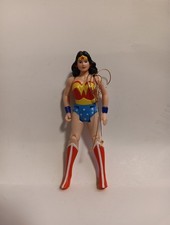 Kenner 1984 DC Super Powers Wonder Woman Action Figure EXELLENT UNPLAYED FAST S