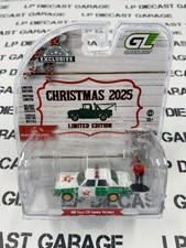 GREENLIGHT 1981 Ford LTD Crown Victoria w/ Police Figure 1:64 Diecast Christmas