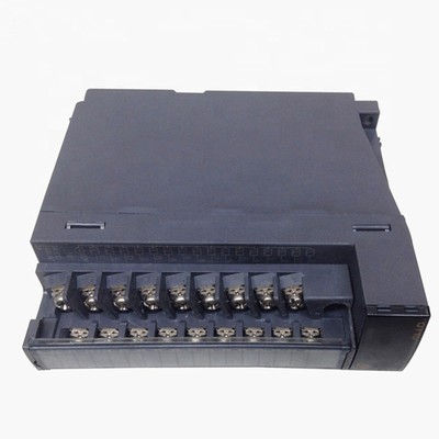   PLC MELSEC-Q Output Unit QY10 Original New in Box Free Ship #A6-29
