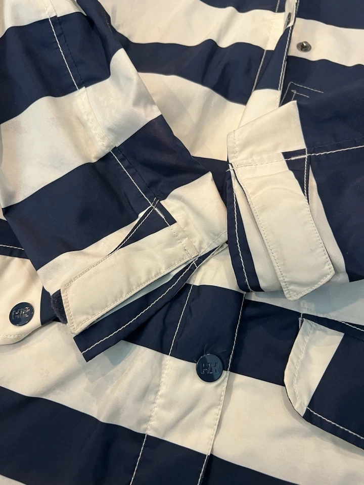 Abrigo Helly Hansen Lyness II Mujer Pequeño Azul Blanco Rayas Chaqueta de Lluvia con Capucha Foto 3 de 4