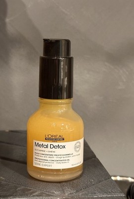 L'OREAL Serie Expert Metal Detox Oil | Anti-Deposit Daily Leave-in Protector NEW