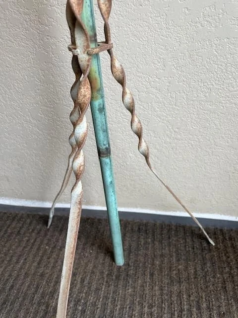 De colección 41 1/2" Cobre Pararrayos Hierro Soporte Retorcido Casa de Campo Decoración Foto 2 de 4