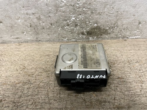 Fiat Punto 188 Servolenkung Steuergerät  26076971025  26078330012