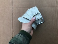 GAP SILVER SCROLLED DESIGNED SZ S BUCKLE LEATHER EMBOSSED FLORAL PATTERN BELT