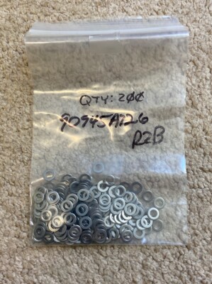 Bag of 200 McMaster-Carr #8 Stainless Steel .31  OD x .03  THK Washer 90945A726