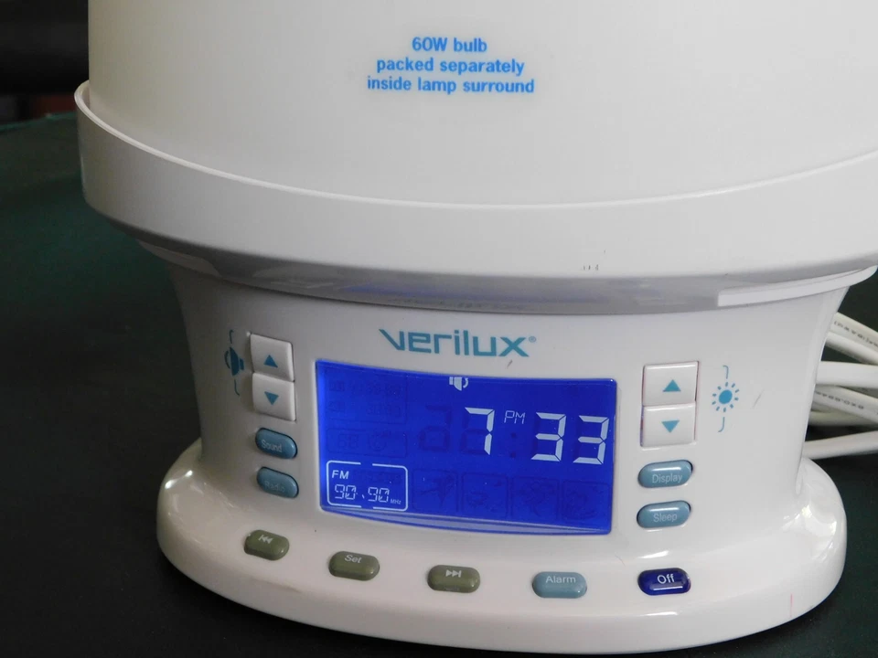 VERILUX RISE & SHINE NATURAL WAKE UP LIGHT VAO5 ALARM CLOCK RADIO SOUNDSCAPES - Image 3 of 4