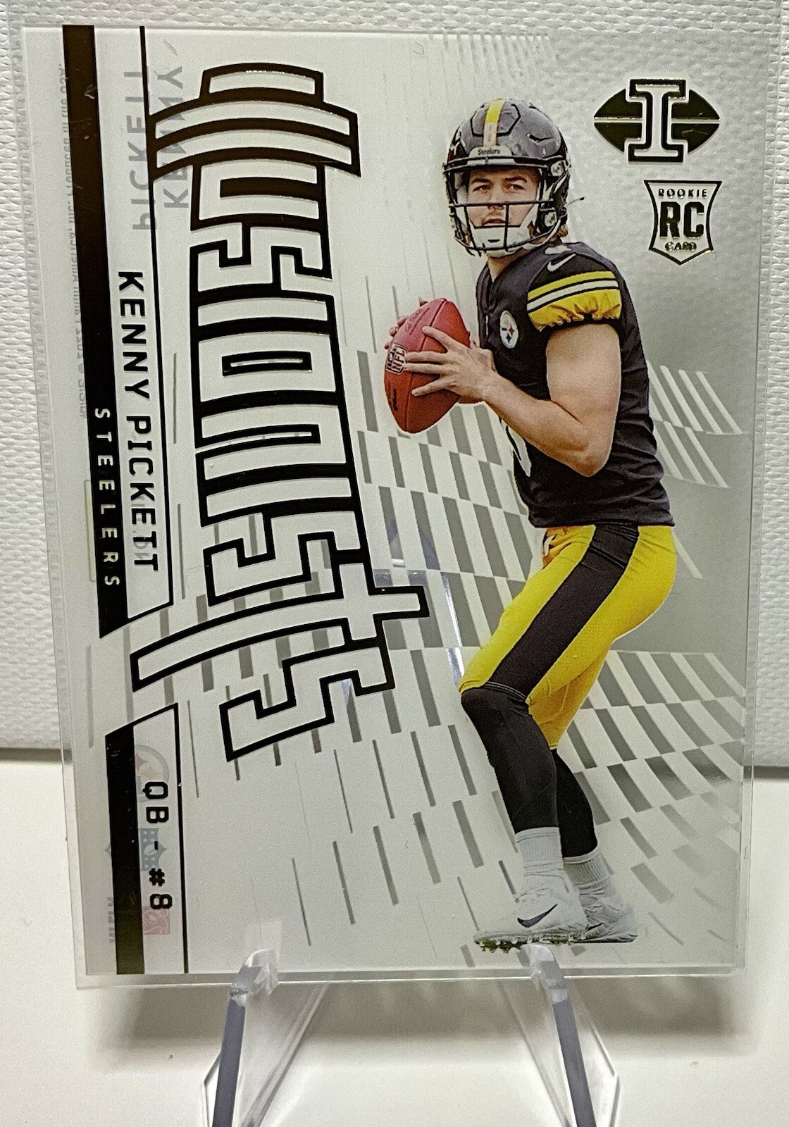 Kenny Pickett 2022 Illusions Football Illusionists SP  #I-11 Steelers Rookie RC