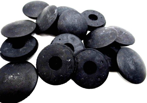 Jeep Floor Pan Drain Hole Plug Cap Push-In Fits 1", 25mm Hole, 1/16" Thick Metal - Picture 4 of 12