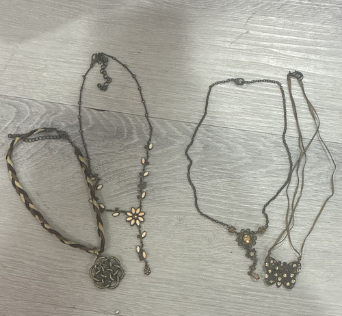 Women’s Fashion Mixed Lot 4 Necklace & Pendant Set, Bronze Tone Metal