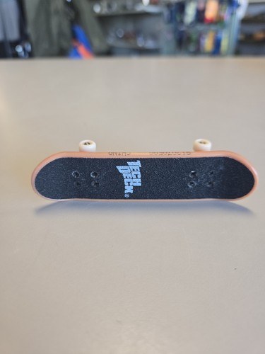Tech Deck World Industries Devilman - Foto 2 di 6