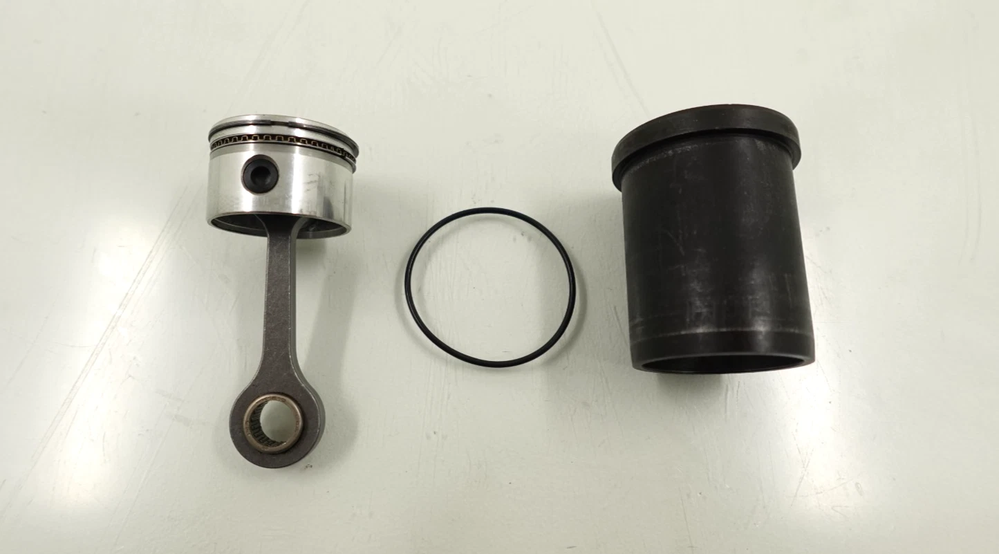 GOOD 2000-2002 Sea-Doo RX 951 DI / GTX 951 DI SBT Compressor Piston & Sleeve