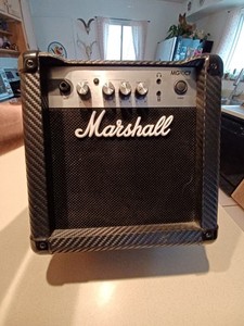 MARSHALL MG10CF 10 WATT 1X6.5 SPEAKER SMALL GUITAR COMBO AMP Spotless 