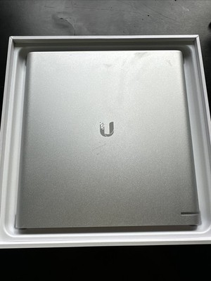Ubiquiti UniFi Cloud Key Gen2 Plus Packet Networking Device- UCK-G2-PLUS