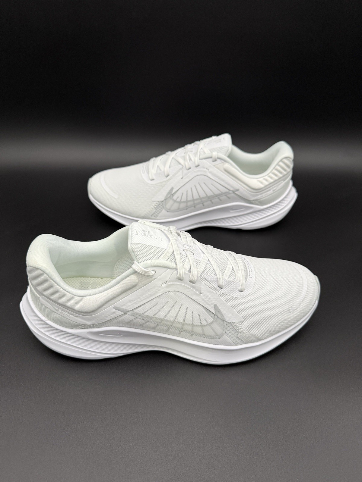 Nike Quest 5 Triple White Gray Athletic Running Sneakers DD0204-100 Men Size thumbnail 7