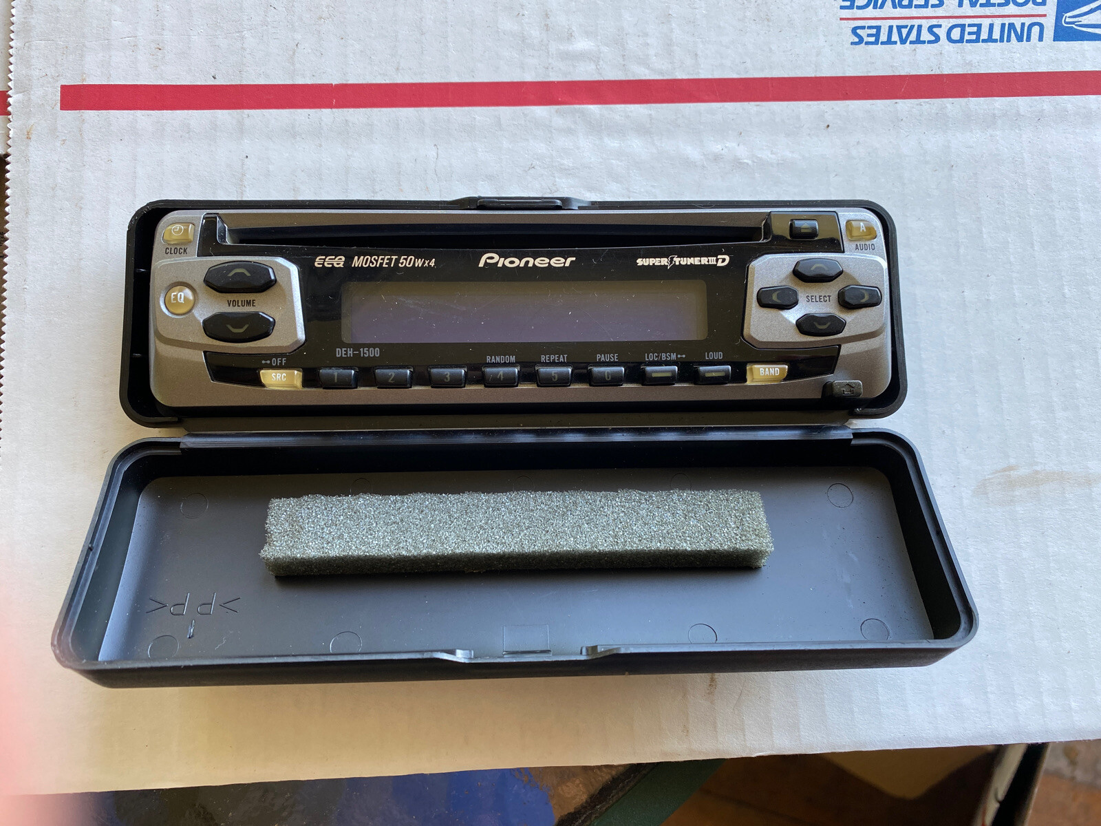 Pioneer car CD player radio head unit Faceplate Distintec
