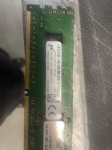 Crucial 2GB DDR3-1600 1.35V CT2G3ERSLS8160B Server Memory Module - Picture 2 of 2