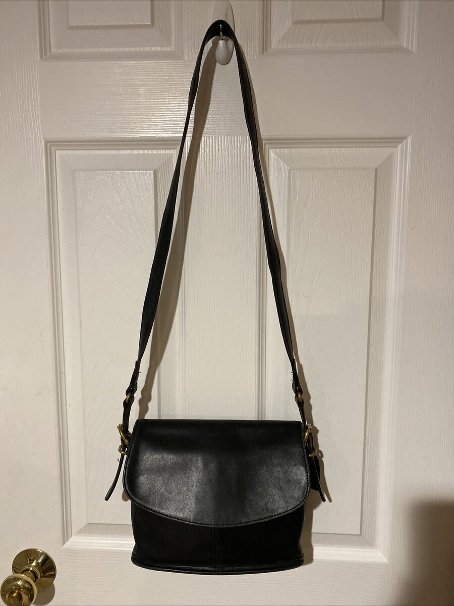 Vintage Coach Black Leather Equestrian Flap Cross Body Purse Vintage Coach Black Leather Equestrian Flap Cross Body Purse
