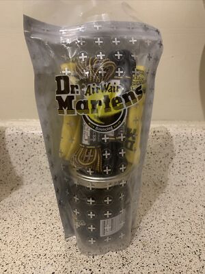 Martens Air Wair Shoe Care Kit: Laces/Cloth/Wonder Balsam