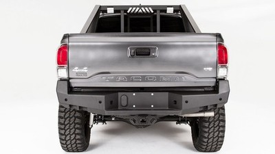 Fab Fours TT16-W3651-1 Bumper Mounting Hardware Included With Integrated Steps
