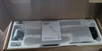 NZXT Single Monitor Arm Desk Mount Gas Spring VESA MN VMSM0 BI Black Open Box