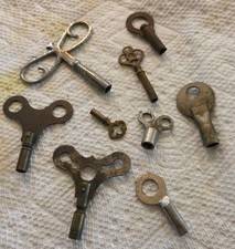 VINTAGE CLOCK WINDING KEY LOT OF ASSORTED 9 Antiques Collection