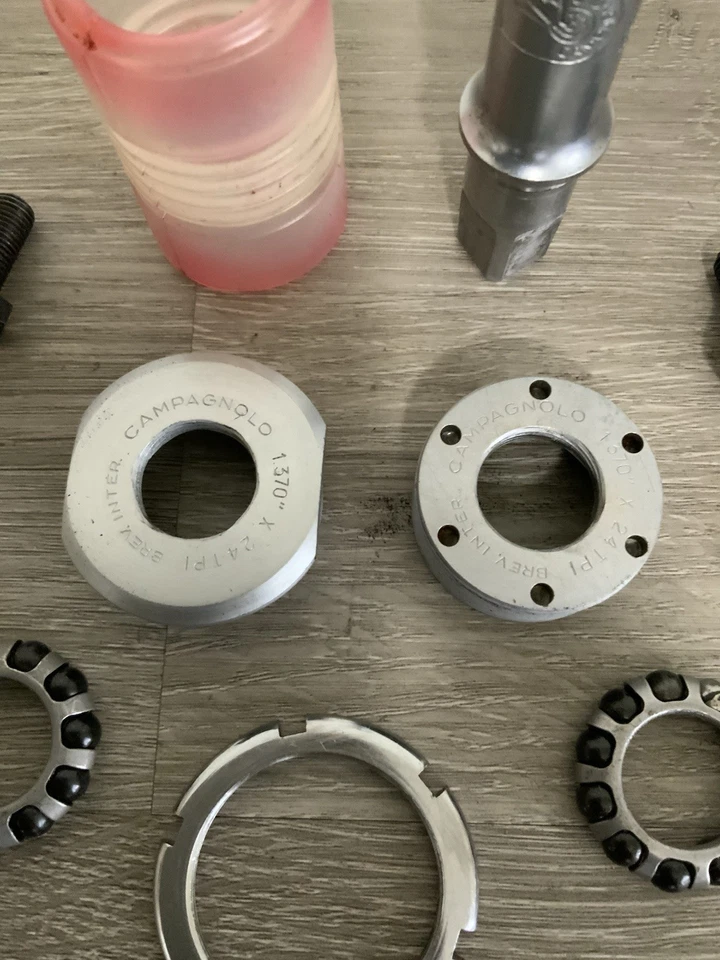 CAMPAGNOLO CHORUS BOTTOM BRACKET 68–111 MM BSA THREADED - Image 2 of 4