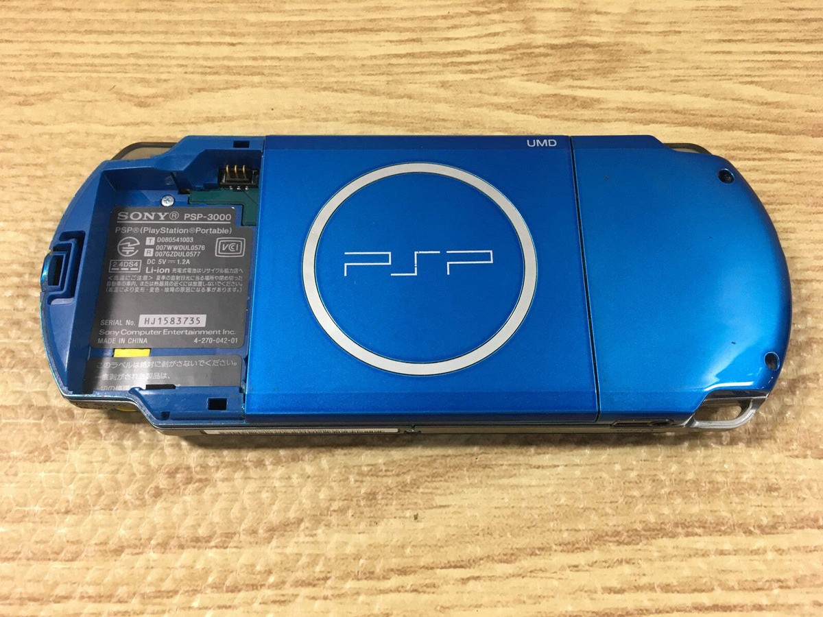 PSP  3000型 S27b38845c9fd40f78e1b2409f175e