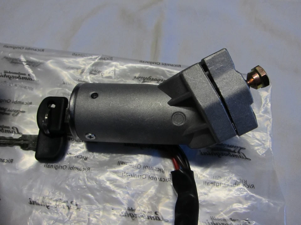 Interruptor de encendido Lamborghini Countach con 2 llaves nuevo Foto 3 de 4