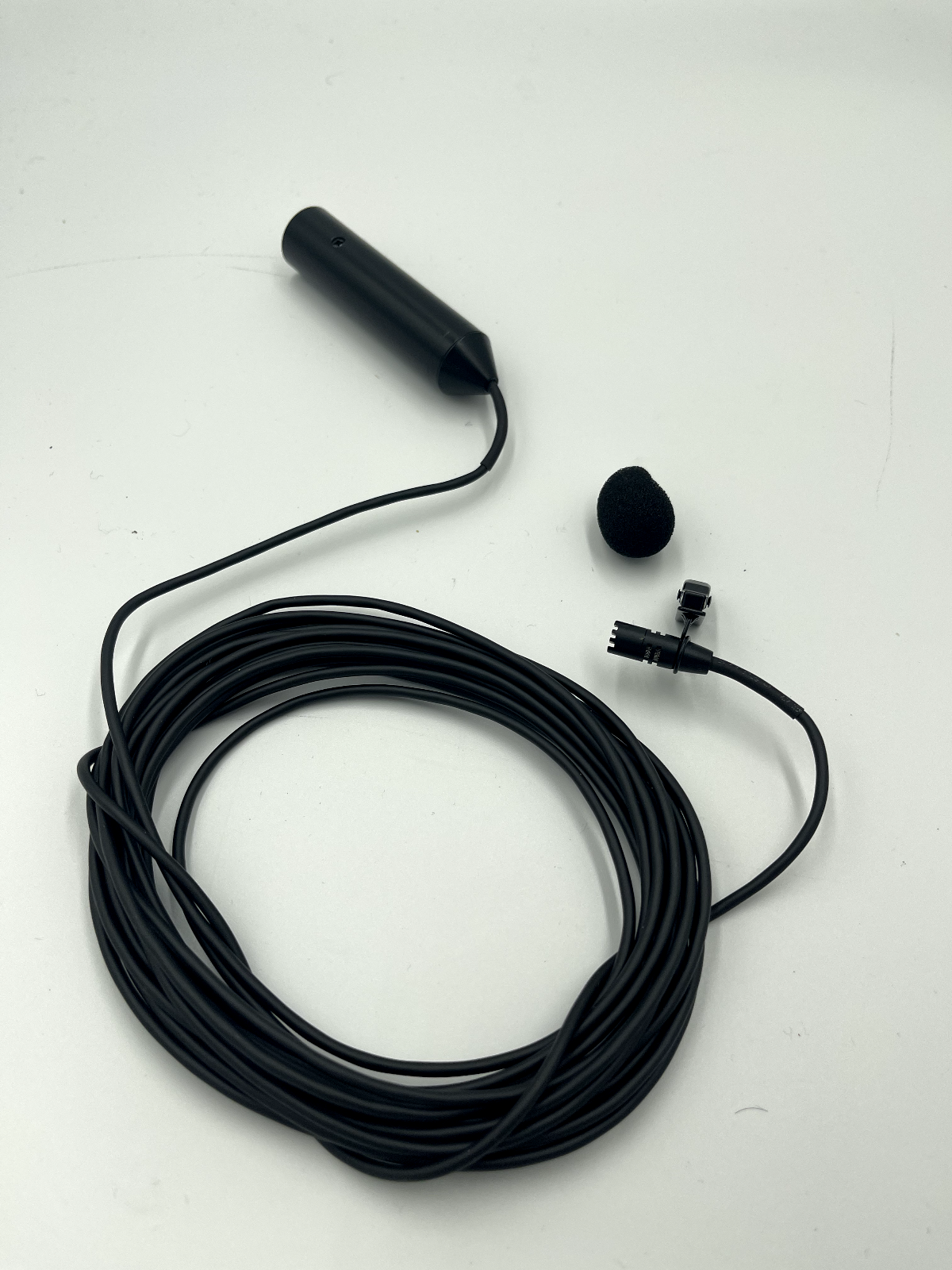 LapelMicrophone-Generic-miniaturemicrophonewithXLR