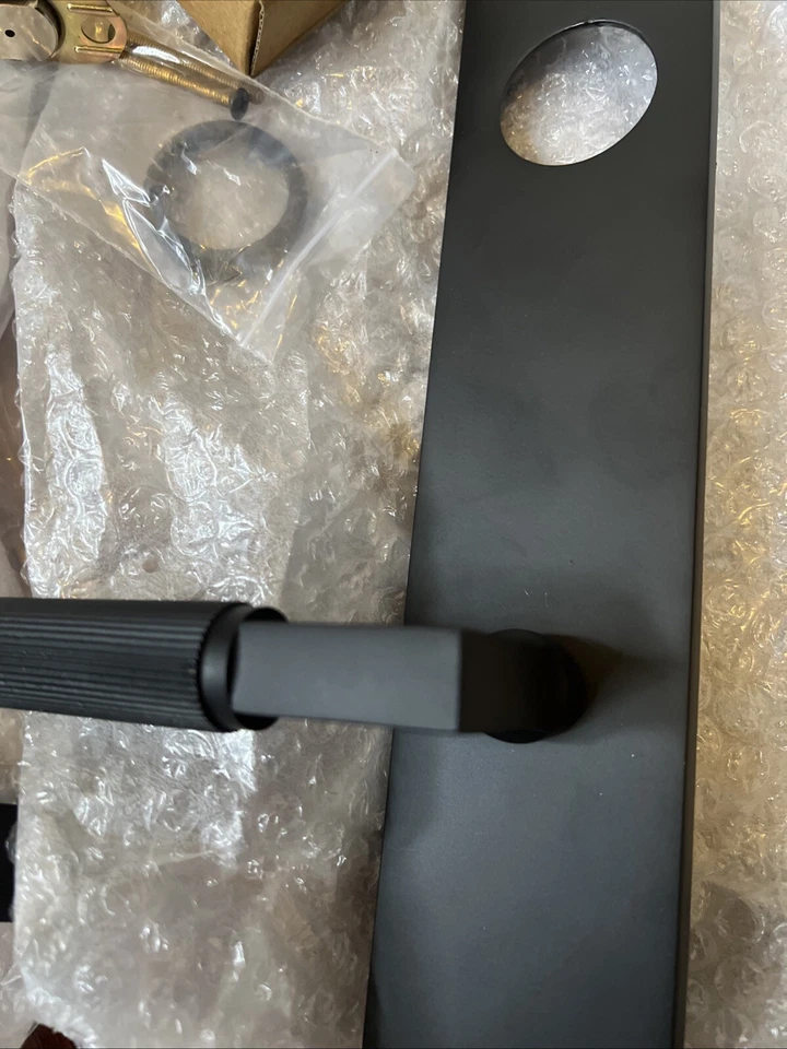 Herrajes exclusivos - Juego de puerta de entrada de latón satcher - Manija de palanca - Mano izquierda Foto 2 de 4