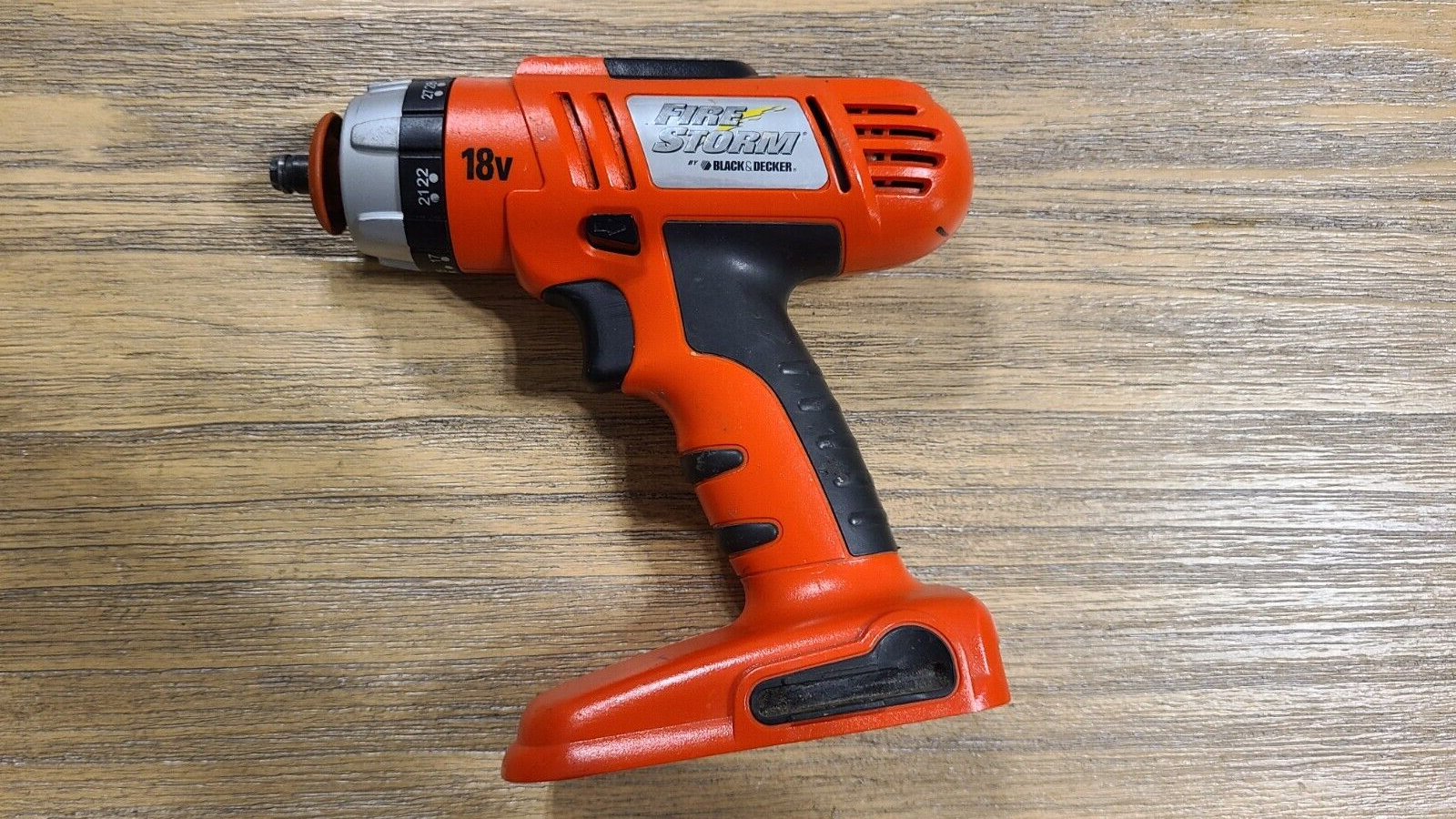 Black Decker FS1802D 18v NiCd 1/2 