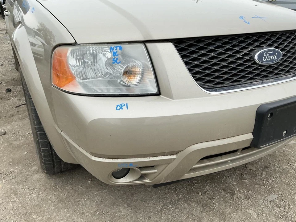 Front Bumper Limited Pueblo Gold Fits 05-07 FREESTYLE 834322 Foto 2 de 4