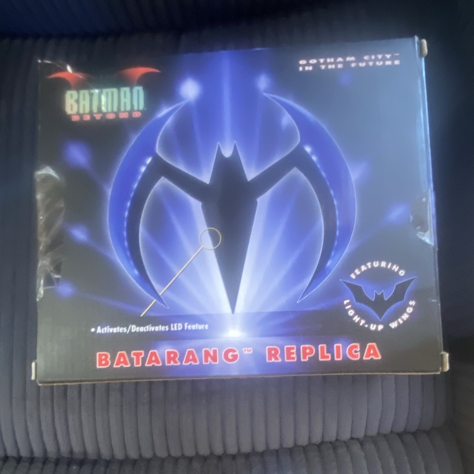Batman Beyond Batman Batarang Replica with LED Light-Up Wings | eBay