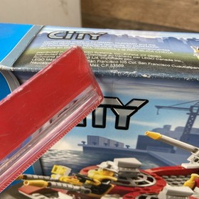 NEW LEGO CITY 7944 FIRE HOVERCRAFT 274 PCS IN ORIGINAL BOX #MO16218