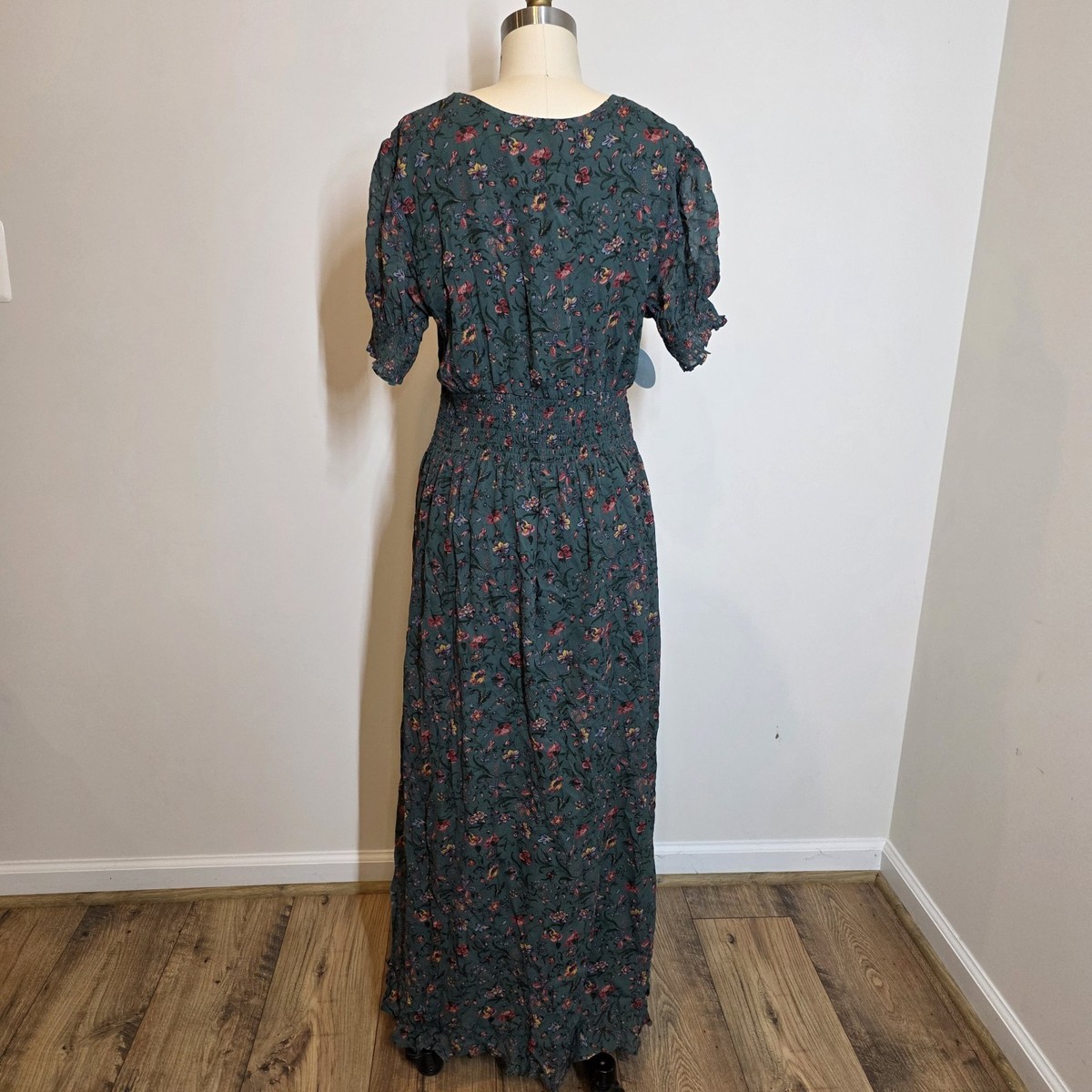 Hill House Home Georgia Nap Dress Sz L Green Floral Smocked Maxi