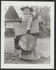 GINGER ROGERS in The First Traveling Saleslady '56 LUGGAGE