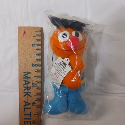 1999 Sesame Street Ernie Kelloggs Mini Beans New in Package - Picture 2 of 6