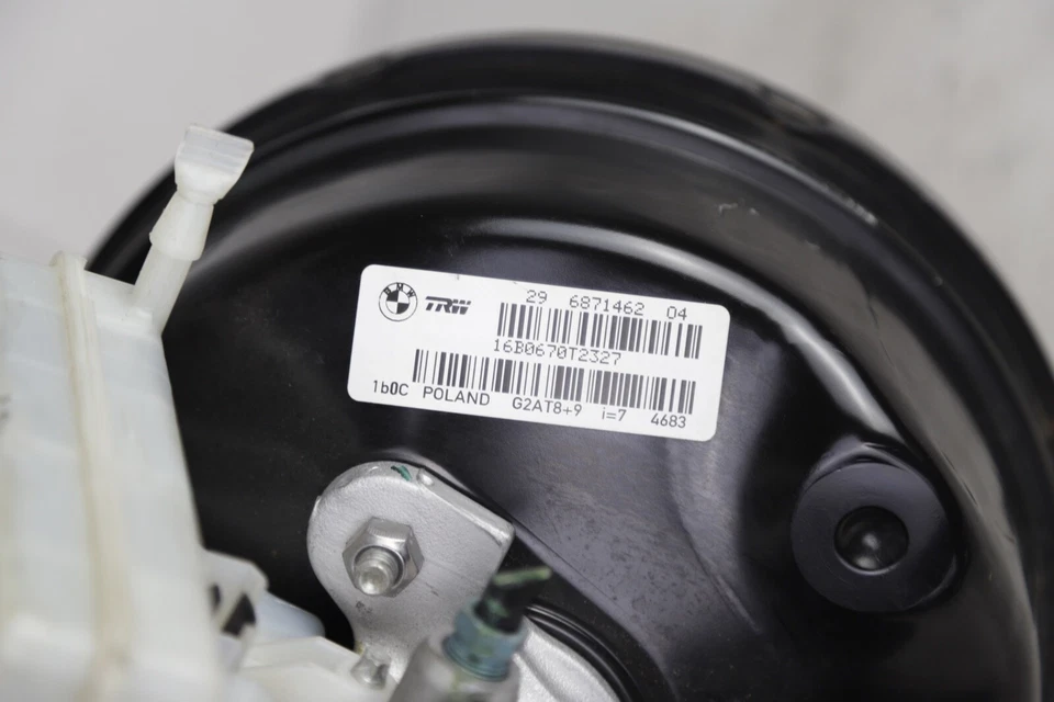 BMW X3 X4 F25 F26 2015-2017 cilindro maestro de refuerzo de freno eléctrico 6871462 OEM Foto 3 de 4