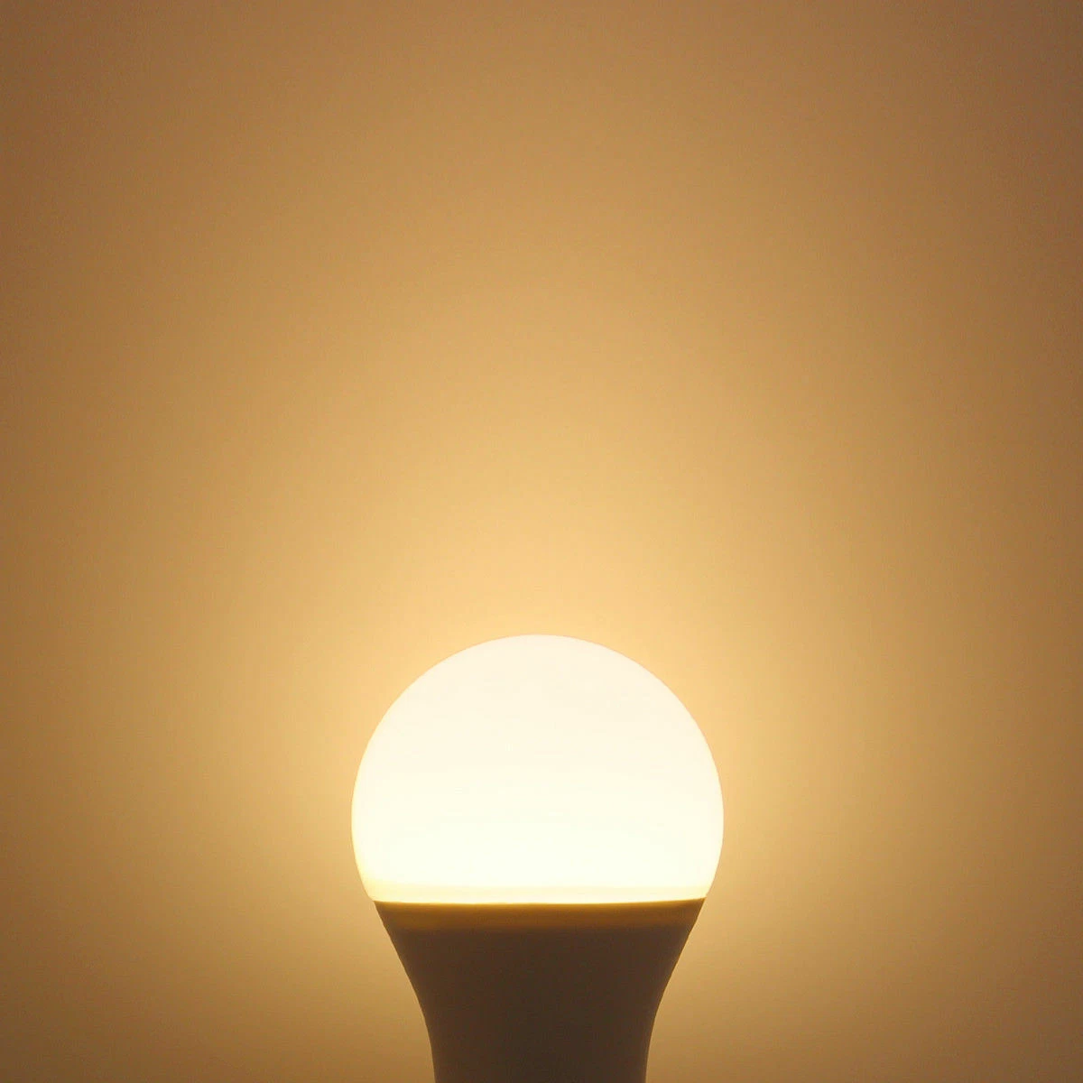 E27 Edison/B22 Bayonet LED Globe Golf Ball Light Bulb Warm/Cool White Energy - Picture 3 of 5