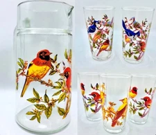 Retro Arcoroc Glass Pitcher Jug and Tumbler Set | Vintage glassware Birds