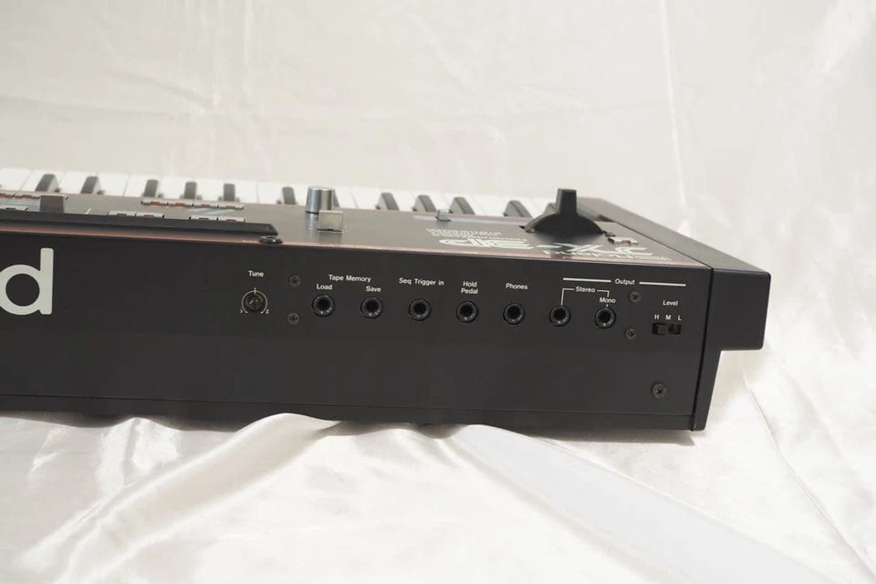 Roland JX-3P Analog Synthesizer Vintage Synth Tested Working From Japan - Image 2 of 4