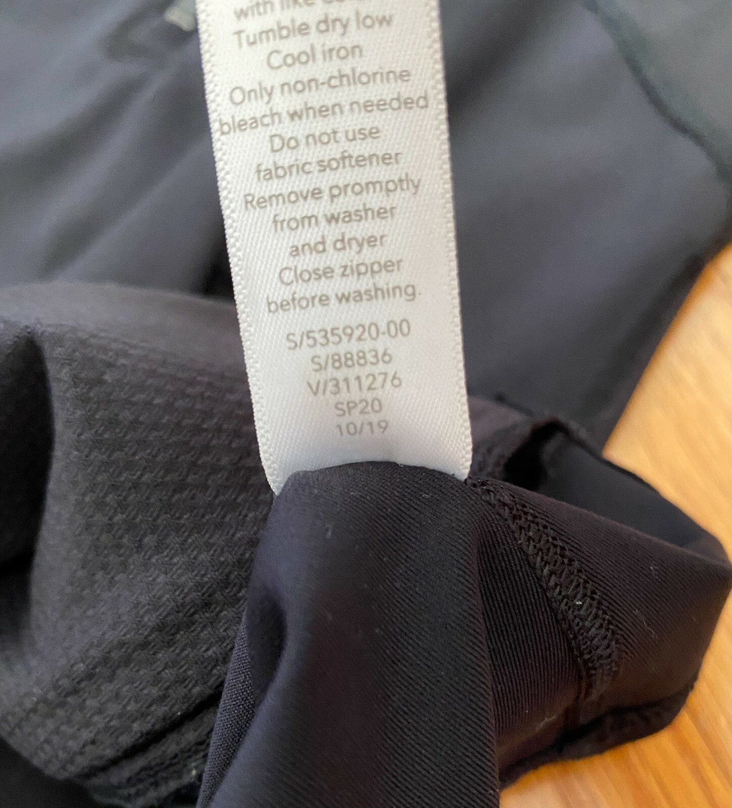 ATHLETA Women's Eclipse Half Zip Pullover Reflect… - image 8