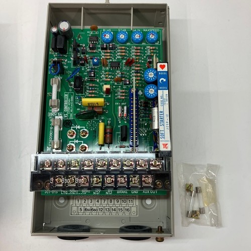 YASKAWA CVSR-404H VS Controller Removed From The Working Machine - Picture 3 of 6