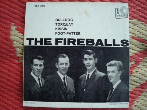 THE FIREBALLS BULLDOG TORQUAY KISSIN FOOT PATTER REX RECORD - Picture 2 of 3