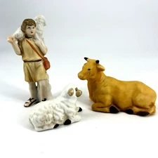 Set of 3 VTG Homeco Nativity Animals Shepherd Sheep Ox Porcelain Bisque Taiwan