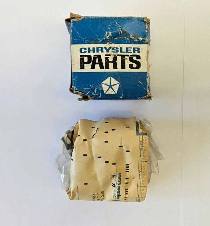 1962 - 1969 年普利茅斯克莱斯勒道奇 Polara Newport A/C Idler 滑轮 2206022 NOS。 — 第 3/4 张图片